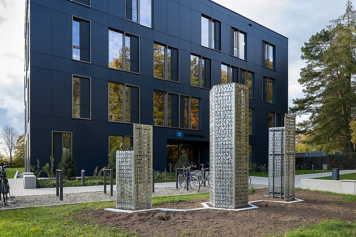 Dr. Barbara Mez-Starck Foundation